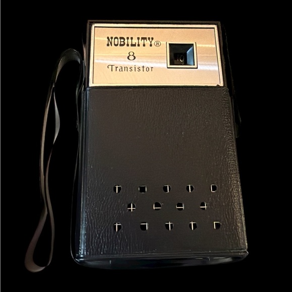 Teal Nobility Model 832N Transistor Radio - Picture 4 of 5